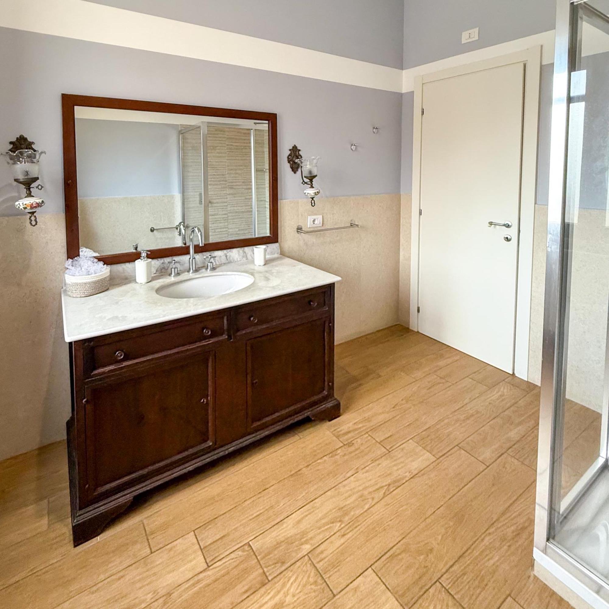 Edo House Anzio - Beachfront - Fronte Mare - Affittacamere Ngoại thất bức ảnh