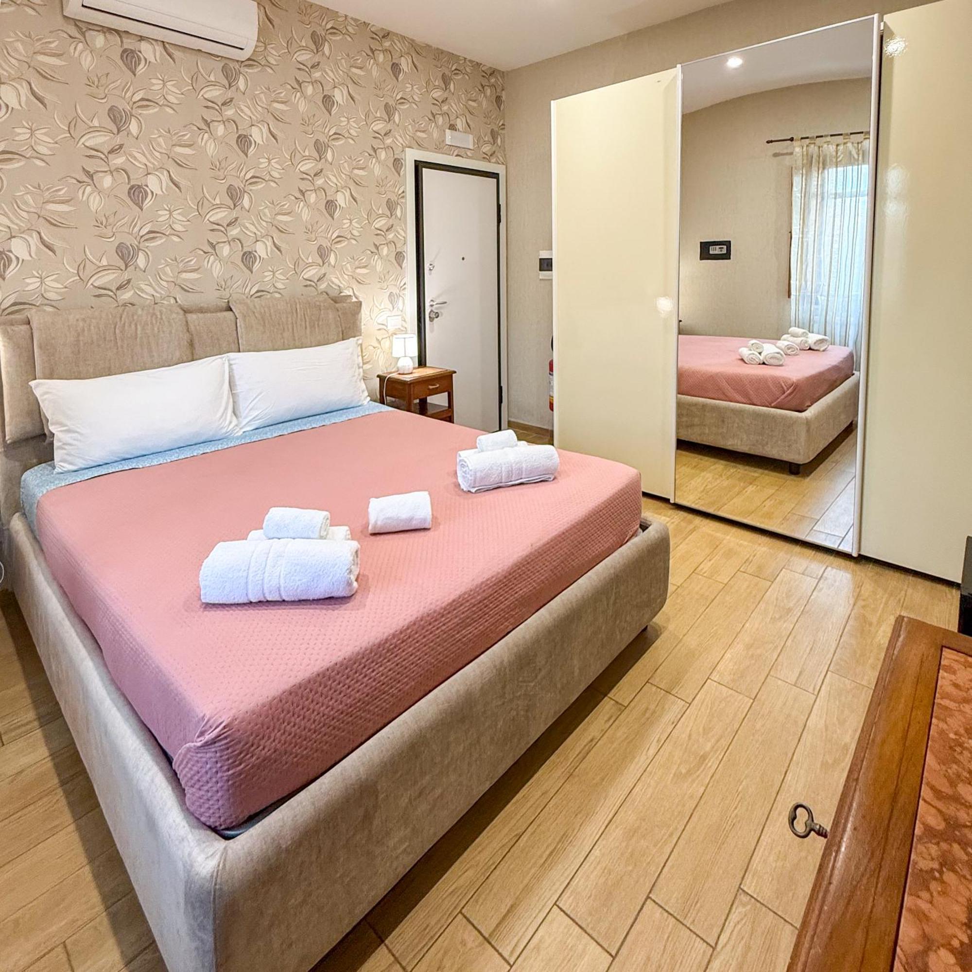 Edo House Anzio - Beachfront - Fronte Mare - Affittacamere Ngoại thất bức ảnh