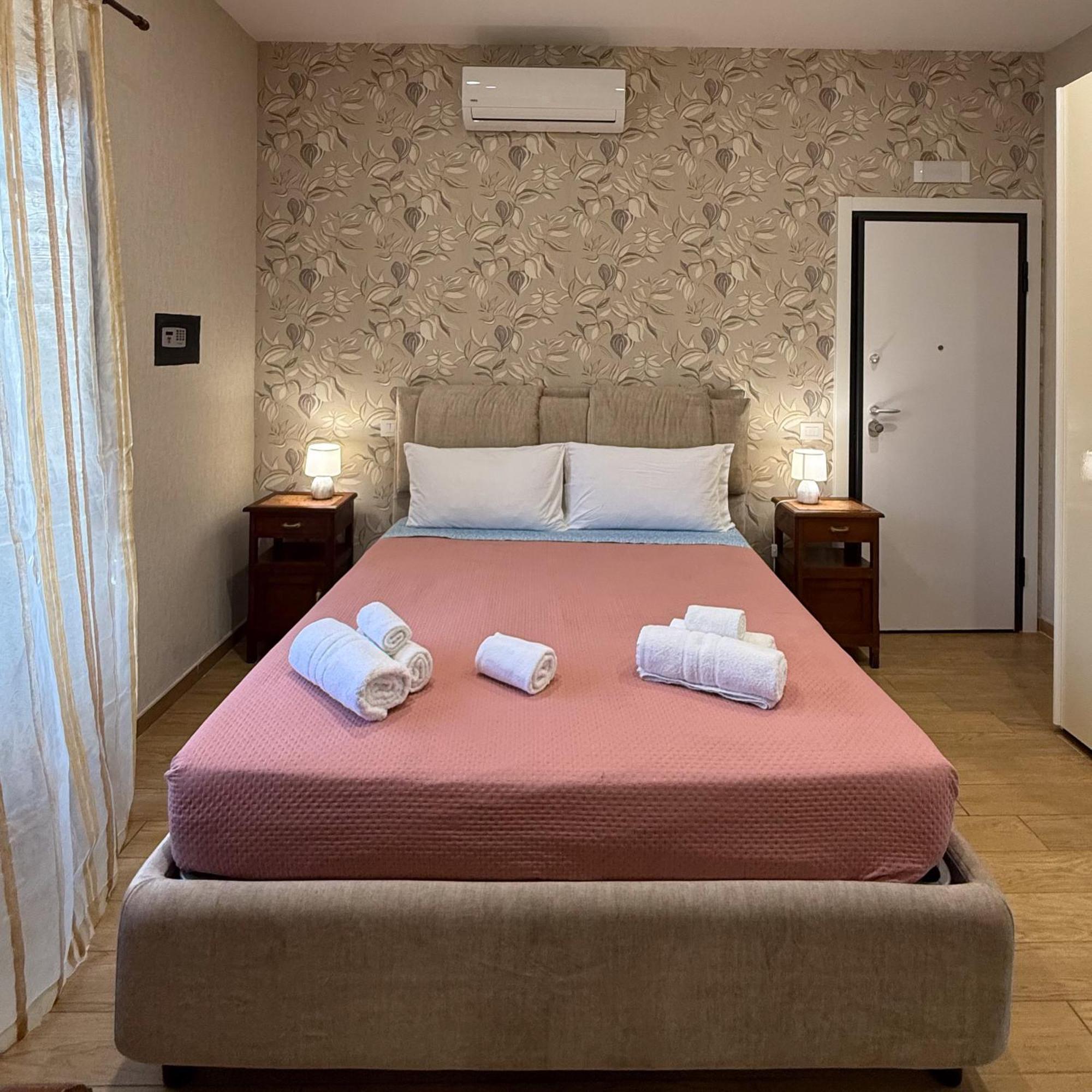 Edo House Anzio - Beachfront - Fronte Mare - Affittacamere Ngoại thất bức ảnh